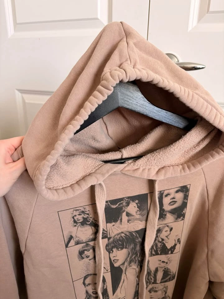 Taylor Swift Eras Tour Hoodie - photo 2