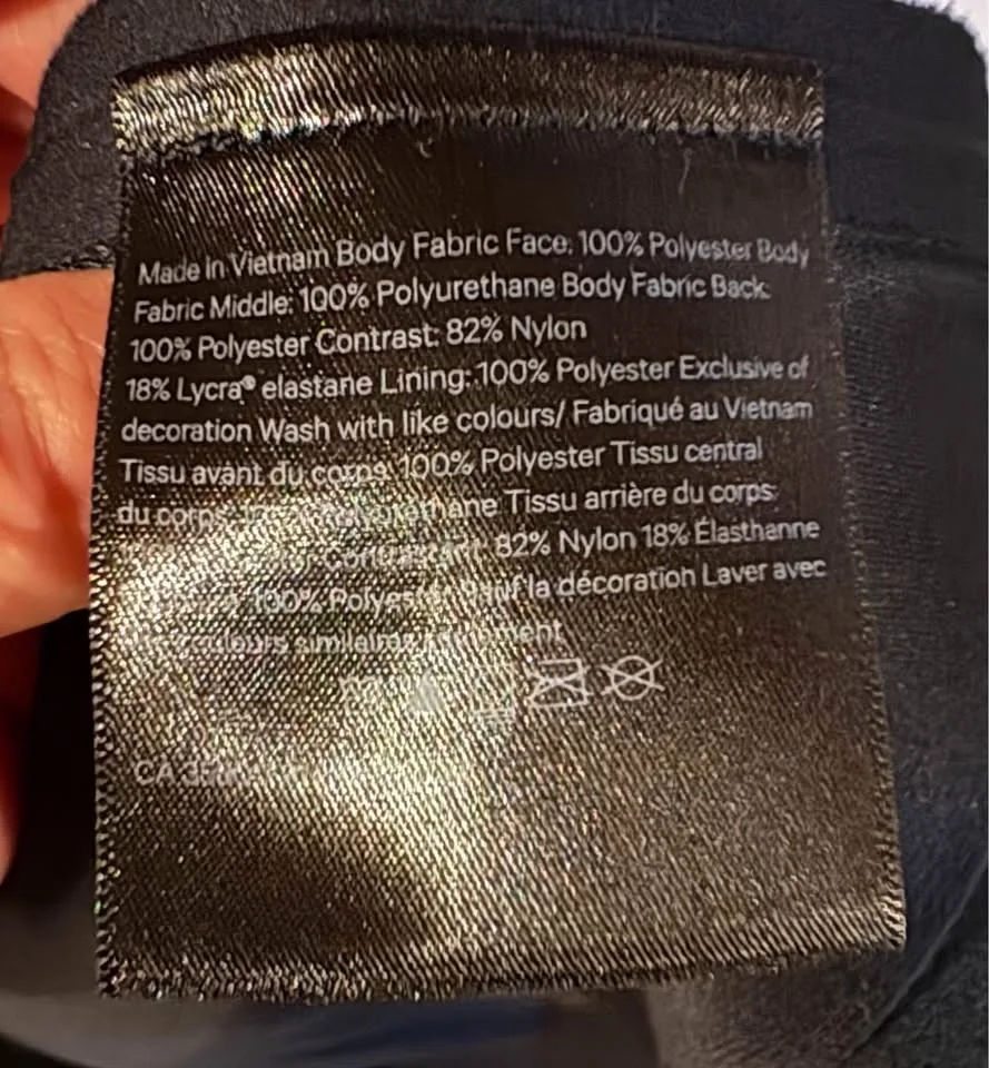 Lululemon Cross Chill Jacket - Second Release image indicator(7)