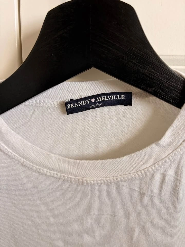 Brandy Melville New York SoHo Women's Tee (cropped) - photo 2
