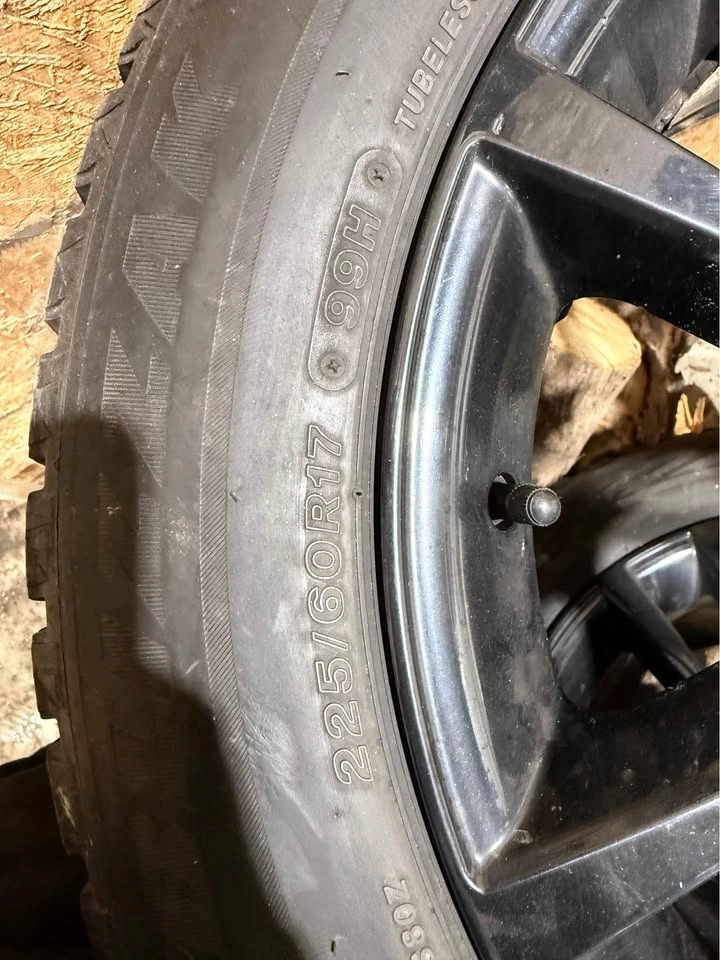 17” Bridgestone winter tires and bmw rims - photo 5