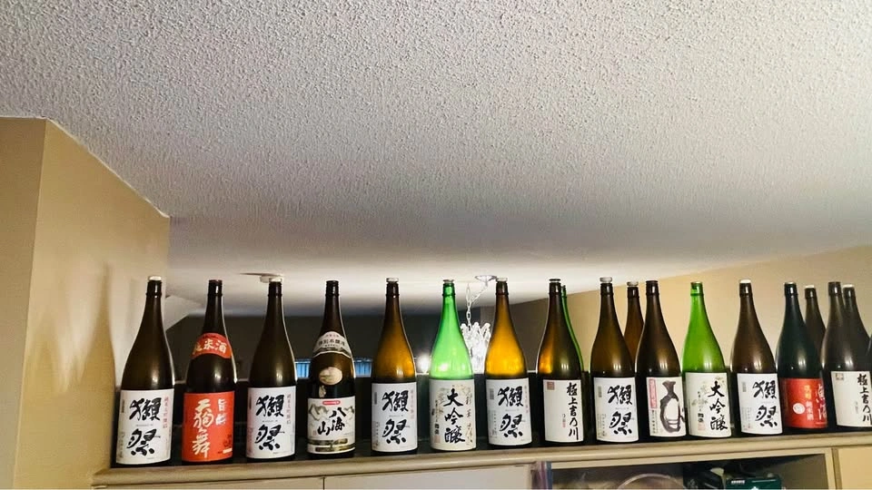 Large Japanese Sake Bottle Collection – Bar / Restaurant Decor - photo 3