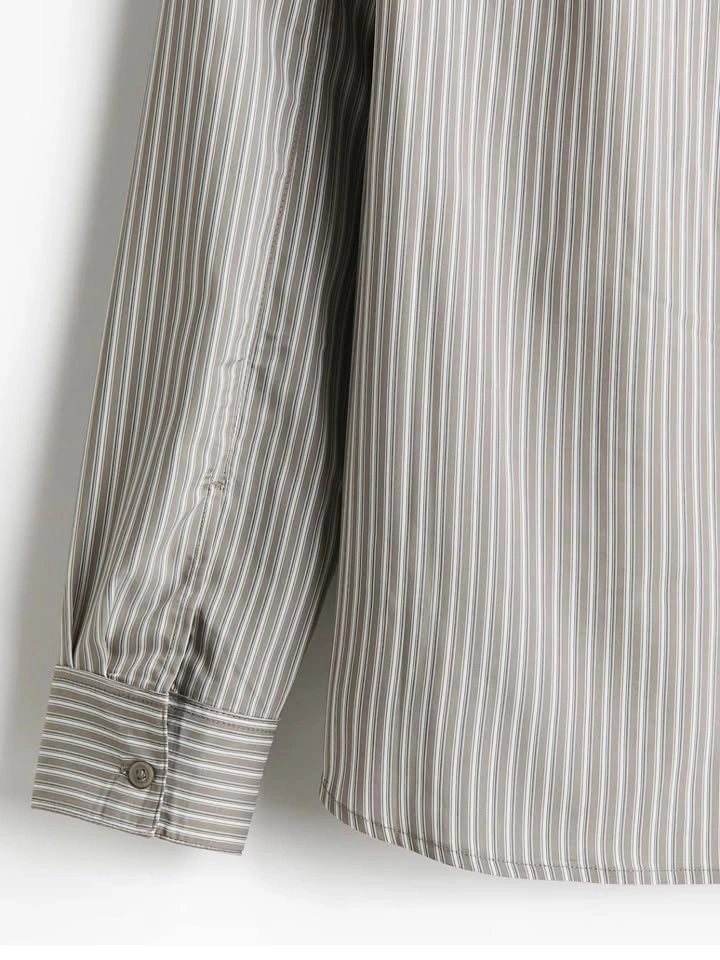 H&M Men Dress Shirt - Loose Fit Shirt (NEW) - photo 3