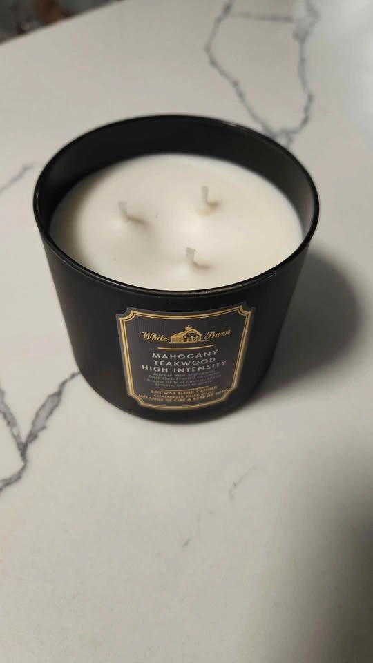 Bath & Body Works Mahogany Teakwood 3-Wick Candle - photo 2