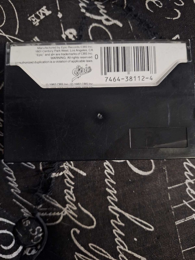 Michael Jackson Thriller Cassette 1st Edition 1982 - photo 4