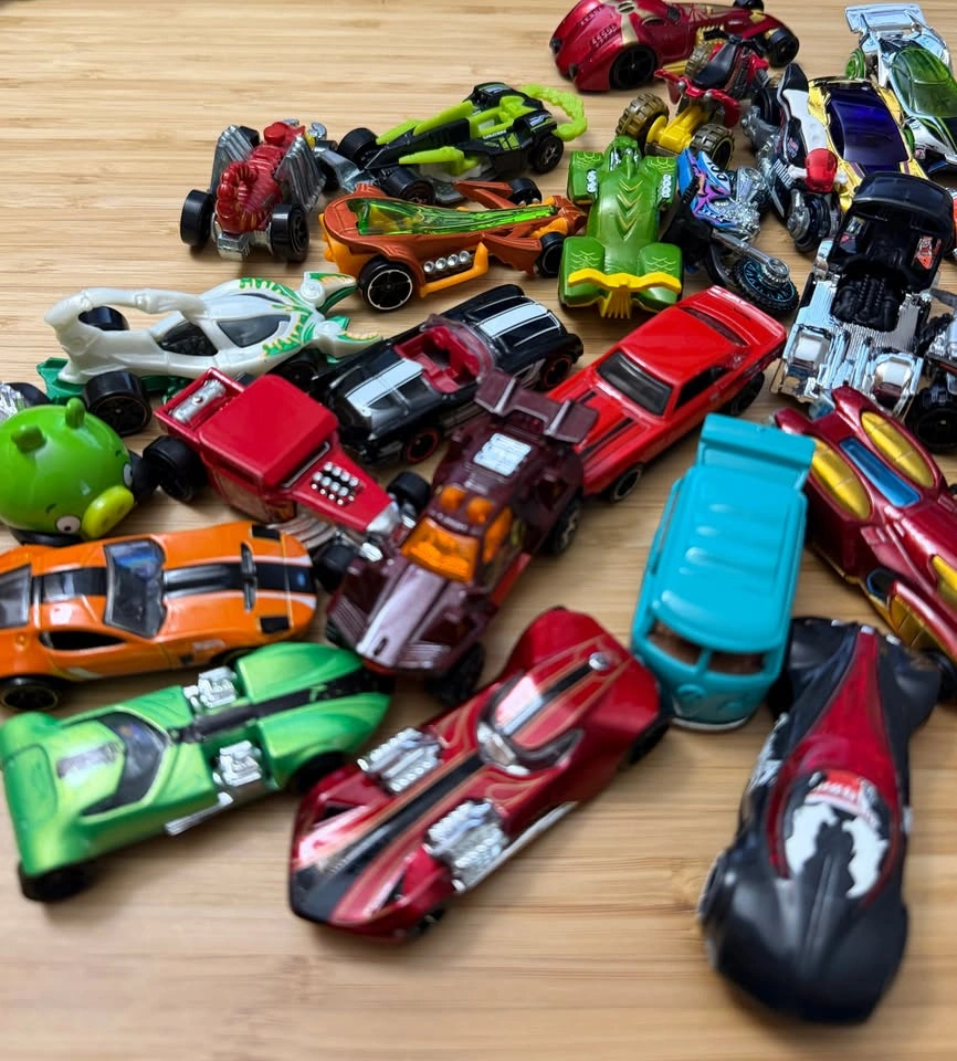 47 Hot Wheels & Diecast Cars Lot Mixed Bundle Mattel Modern Asso - photo 2