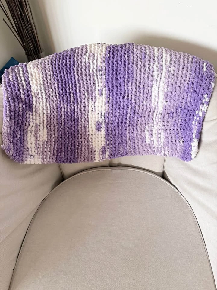 Handmade Plush Dog or Cat Blanket – Soft, Cozy, Washable – Fits - photo 5