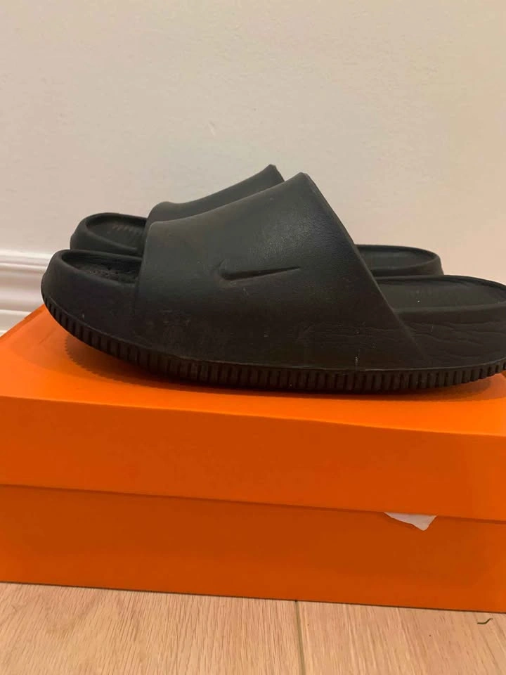 Nike Black Slides - photo 2