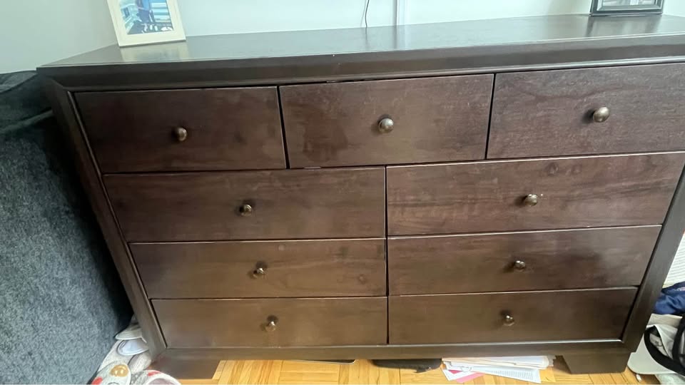 Dark brown wood dresser - photo 5