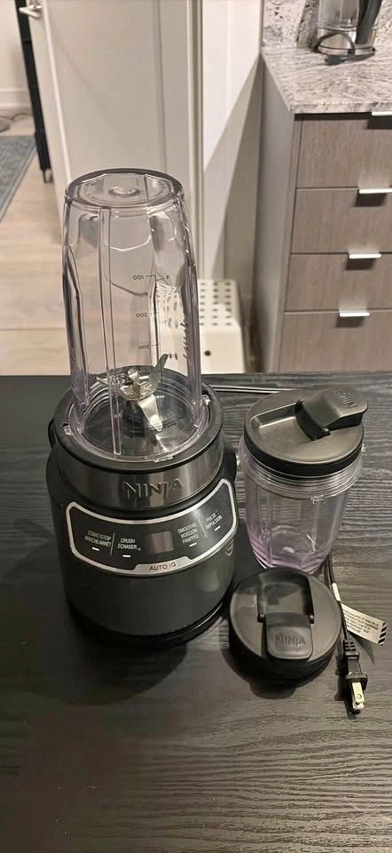 Ninja BN400C Personal Nutri-Blender Pro Silver 1000W