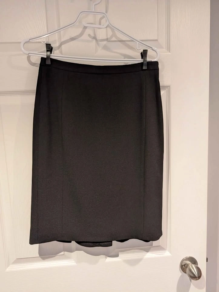 Black skirt suit size 2 - photo 5