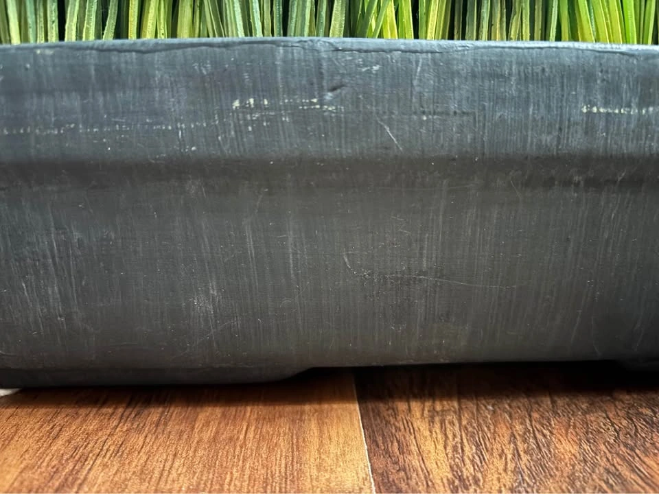Artificial green spikes in black clay pot - photo 2