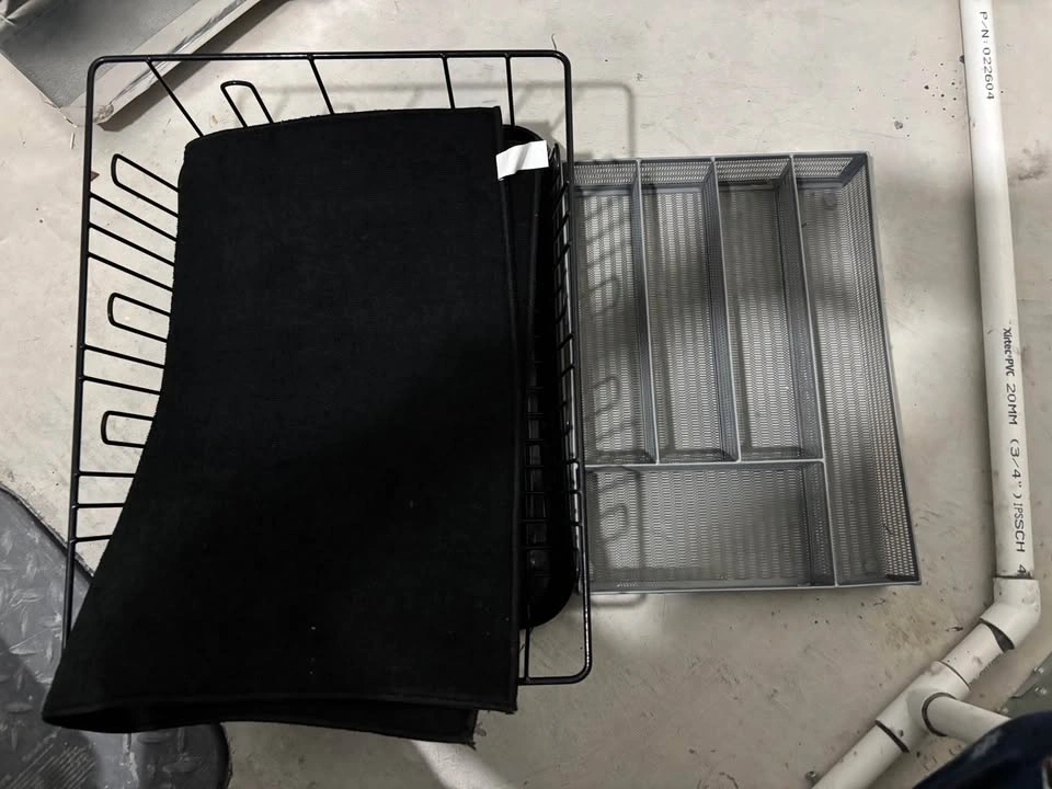 Drying rack w/ utensil organizer - photo 3