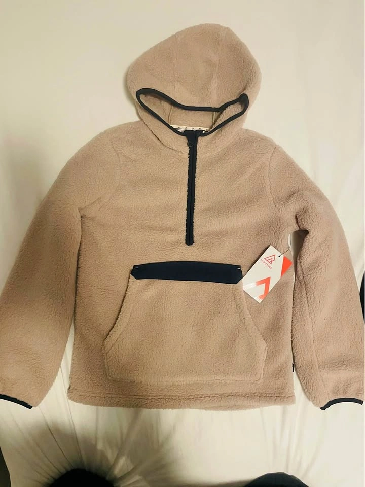 New Kid’s Teddy Bear Fleece 🧸 Size M (9-10y)
