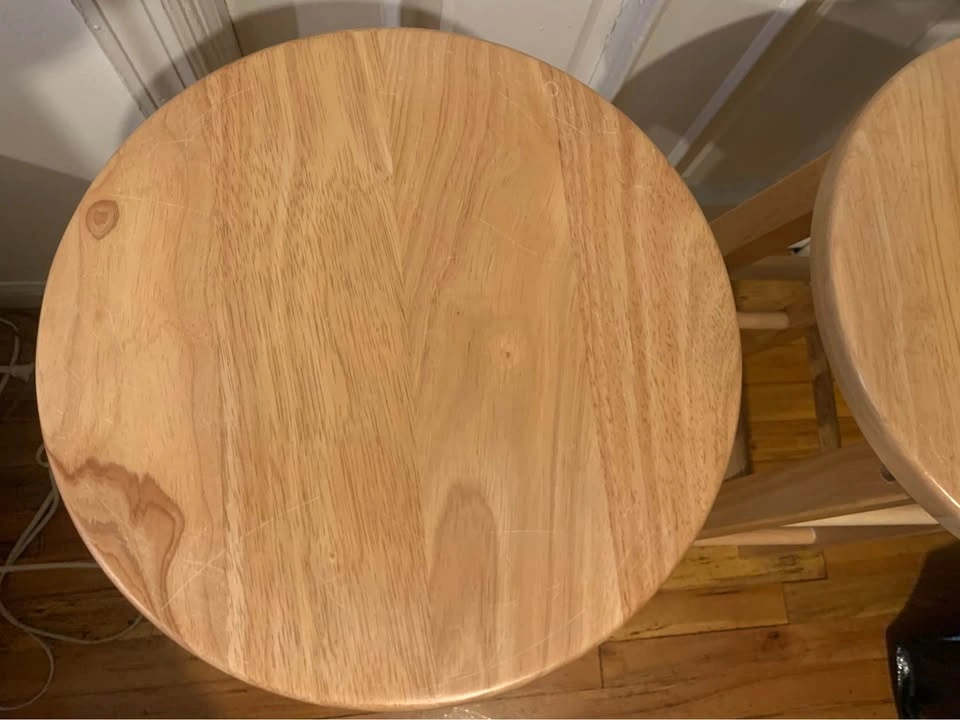 Set of Wooden Stools - photo 2
