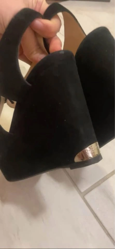 Authentic Jimmy Choo Wedge Heels - Size 37.5 (6.5-7) - photo 3