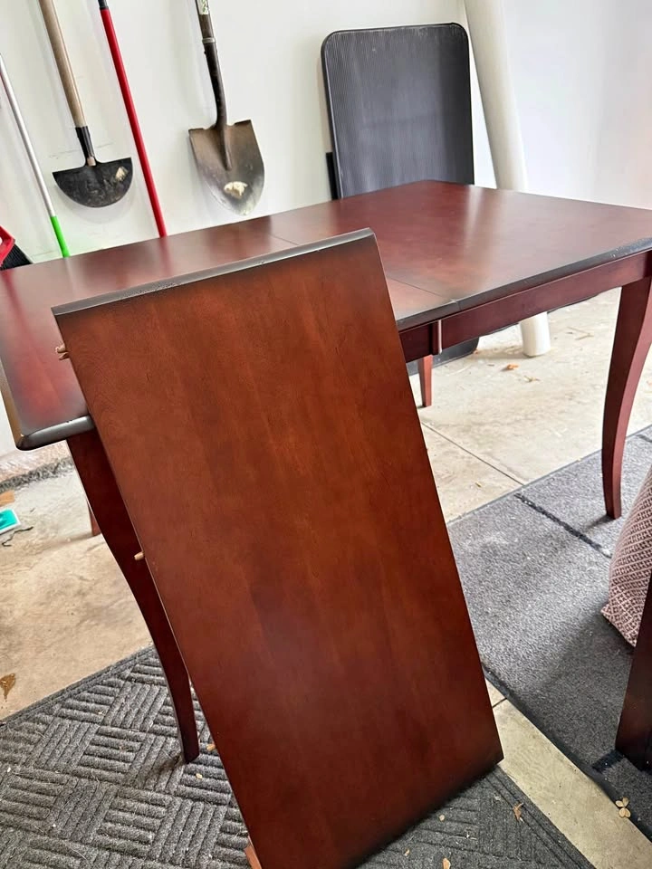 Dark Wood Extendable Dining Table