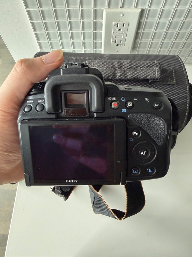 Sony A580 Camera Set - photo 2