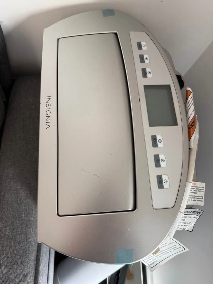 Insignia 14,000 BTU Portable AC - photo 3