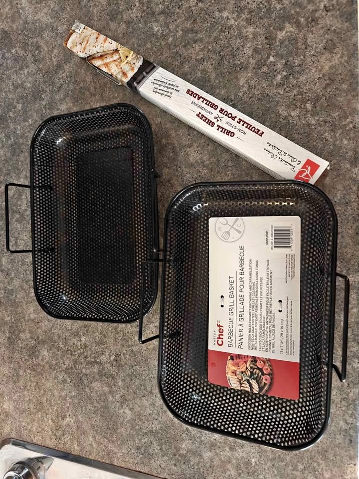 BBQ Accessories Set - New