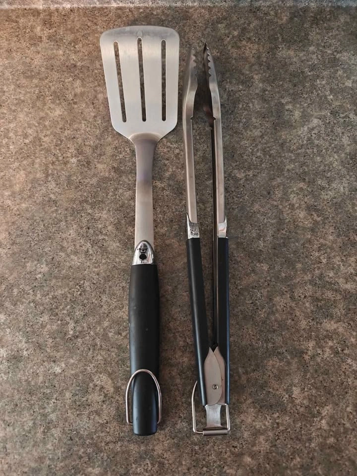 BBQ Accessories Set - New - photo 2