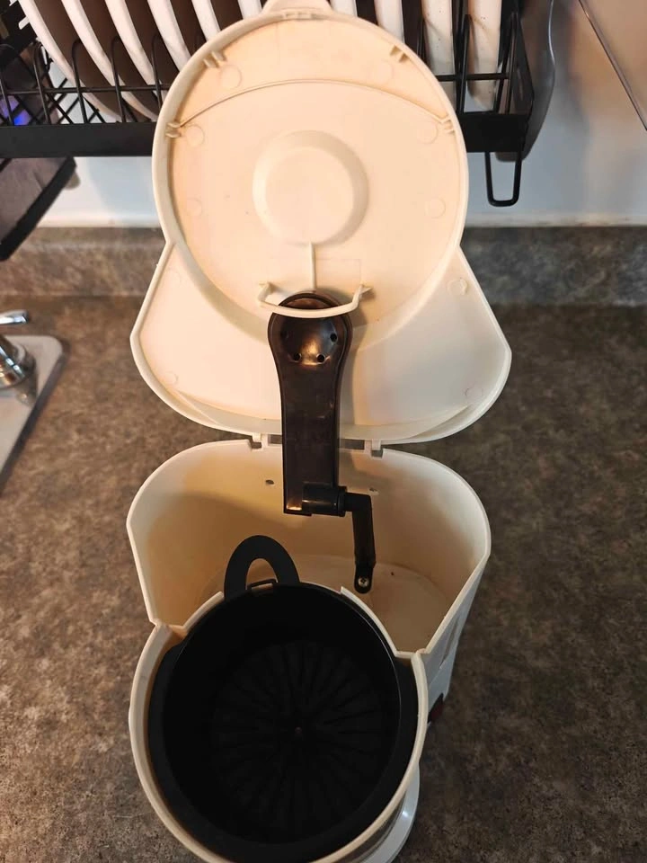 Coffee Maker. 6 cup. - photo 3