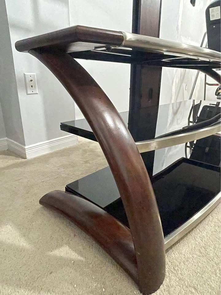 TV Wood Stand - TV Stand - photo 4