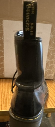 Dr. Martens Black Leather Combat Lace-Up Boots Slip Resistant Me - photo 3