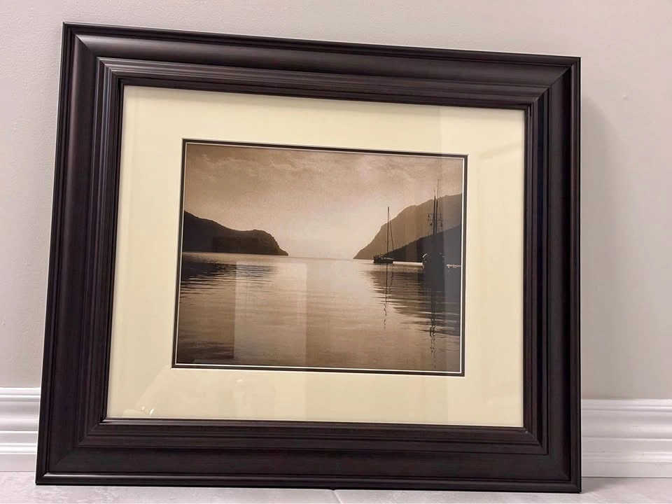 Lovely Dark Detailed Soft Tones Ocean Wall Art