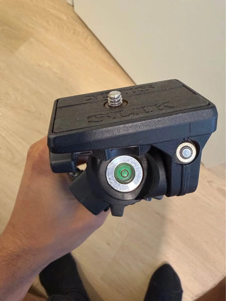 Slik Compact 2 Tripod - photo 3