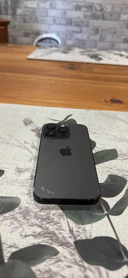 iPhone 14 Pro 256gb - photo 2