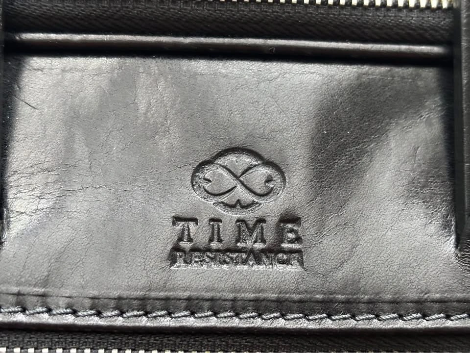 Black Genuine Leather Briefcase - Slim Laptop Messenger Bag - photo 3
