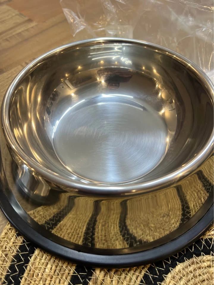 Stainless steel set of two dog bowls - photo 2