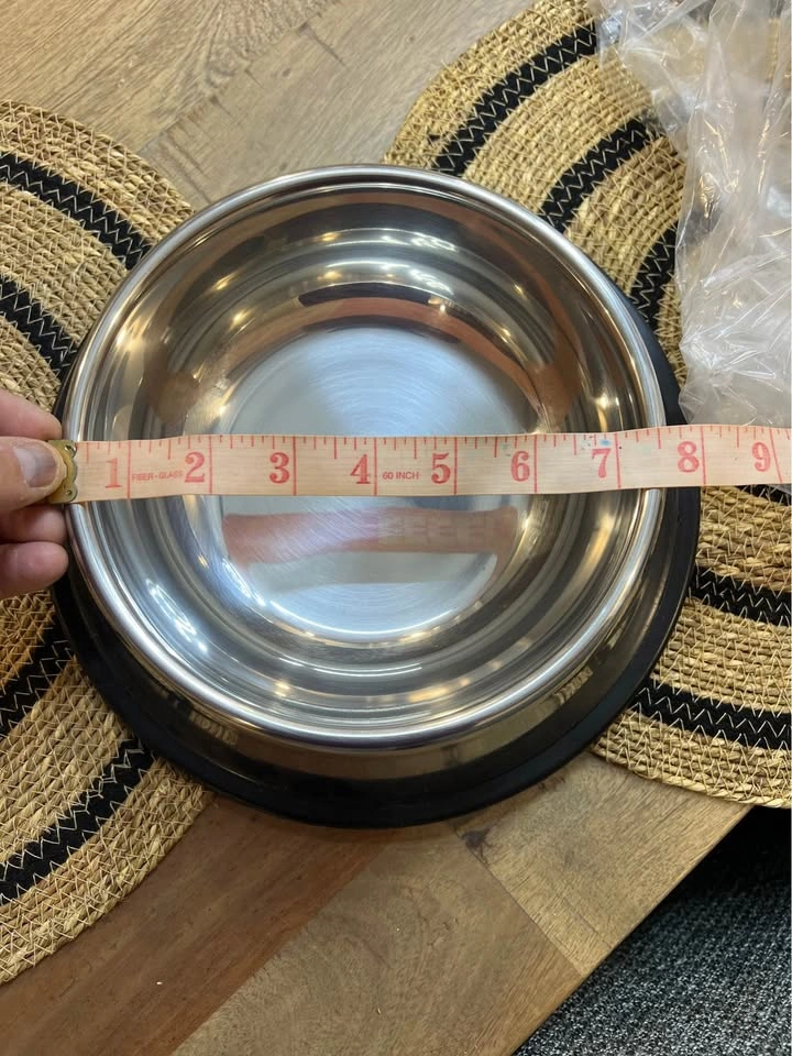 Stainless steel set of two dog bowls - photo 3