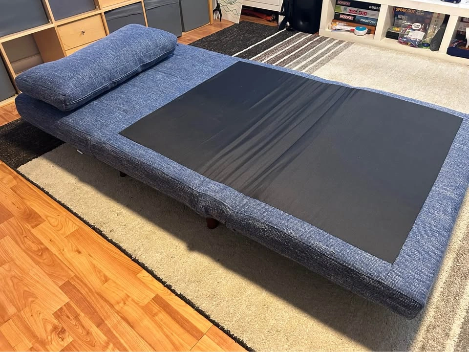 2 Chairs Fold Out into Beds - photo 5