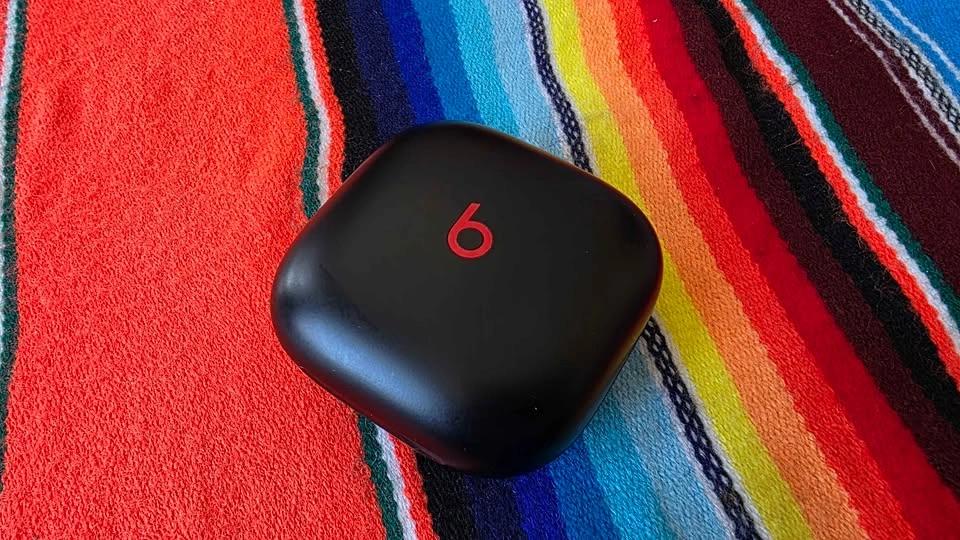 Authentic Beats Fit Pro earbuds in excellent condition! - photo 2