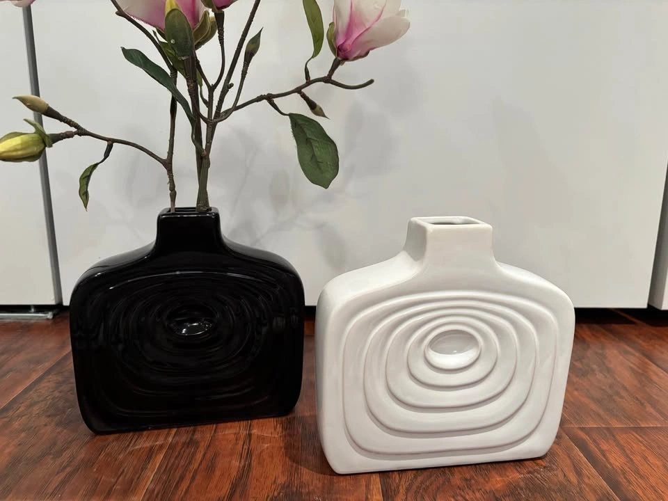 Vases - 2 - photo 2