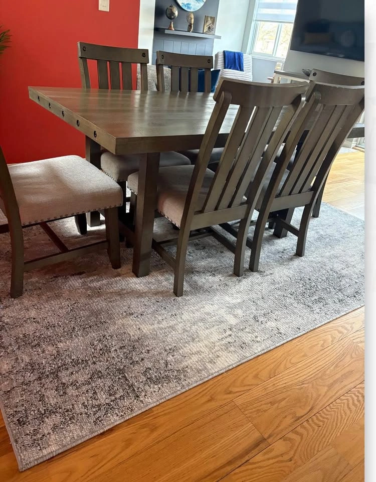 Dining Room Table with 6 Chairs - photo 2