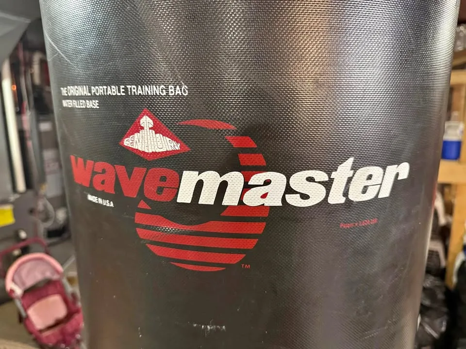 Wavemaster Free Standing Punching Heavy Bag thumbnail