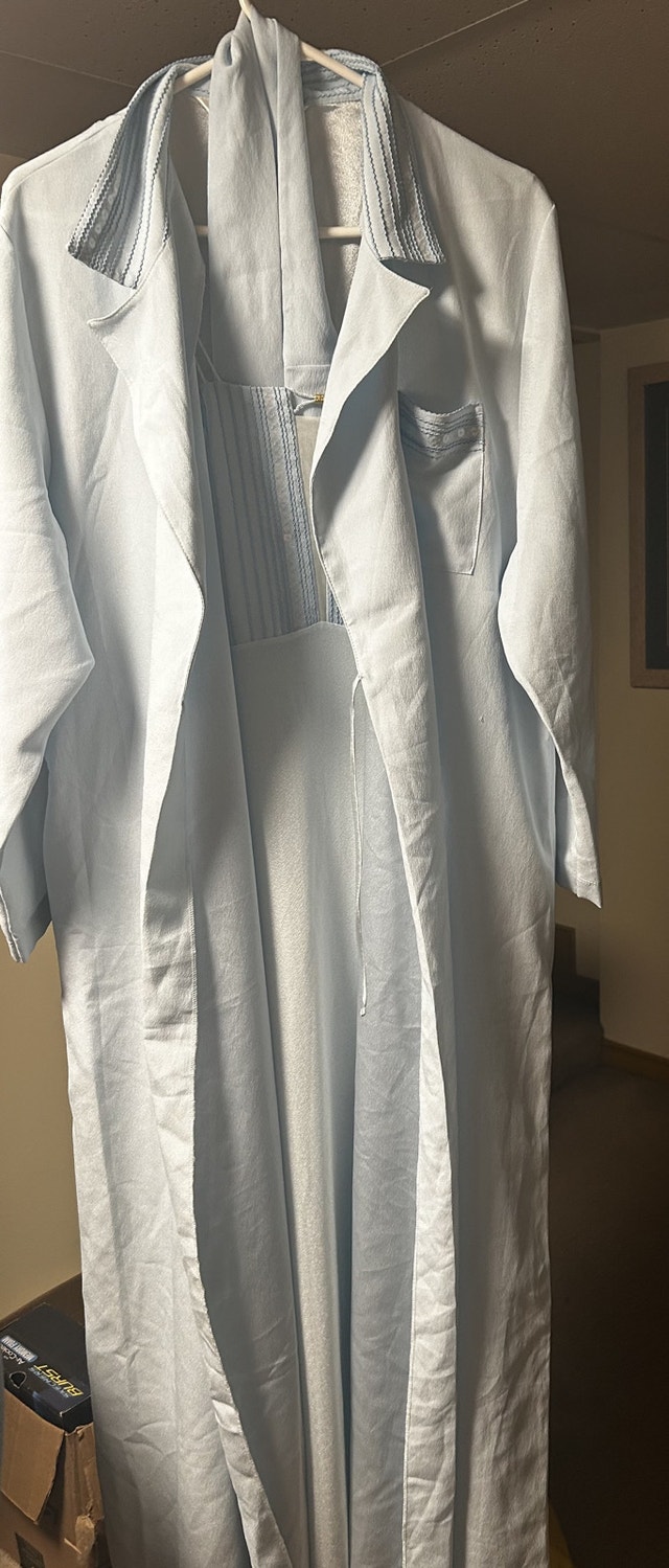 Women's clothing