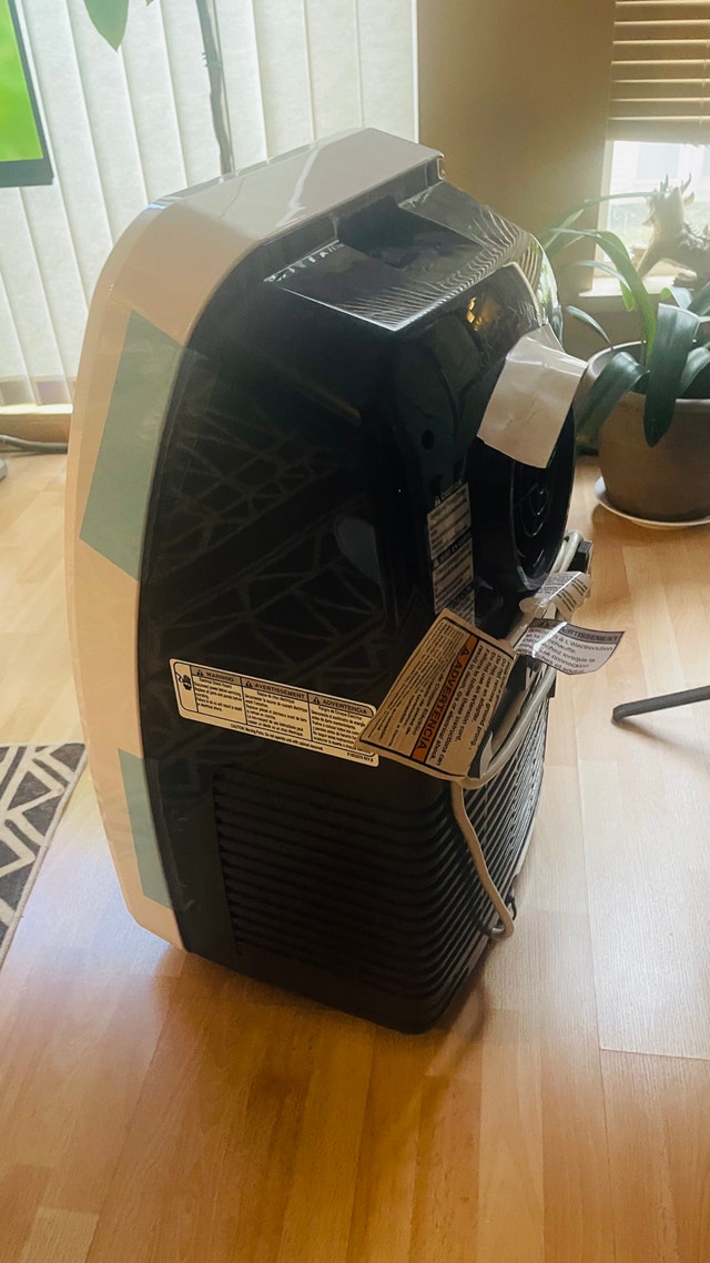 Insignia Portable Air Conditioner 12000 BTU - photo 3