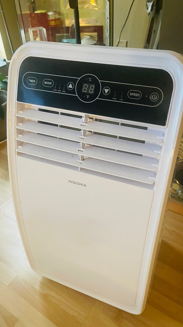Insignia Portable Air Conditioner 12000 BTU - photo 5