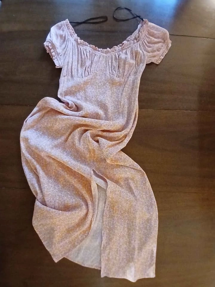Long Flowing Flowery Summer Dress - New - Size Small - photo 2