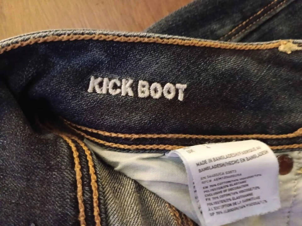 Women's Jeans - American Eagle - Size 0 - Super Stretch - Kick B - photo 3