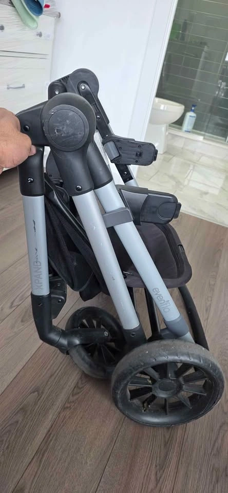 Evenflo Pivot Xpand Travel System w/ Winter Cover - photo 5