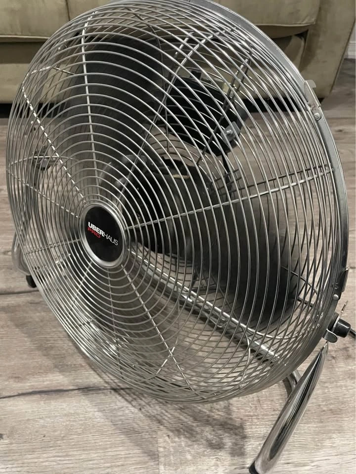 Uberhaus Pro Industrial Floor Fan - 18” 3-Speed Heavy Duty - photo 2