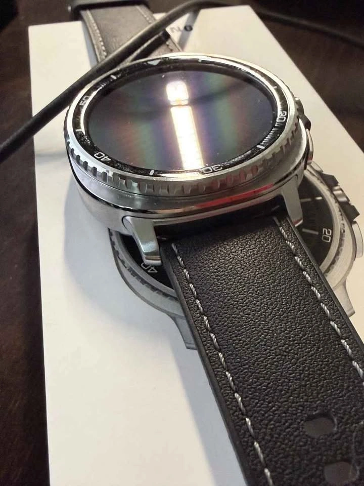 Samsung Galaxy Watch 8 Classic 46mm Silver Stainless - photo 2