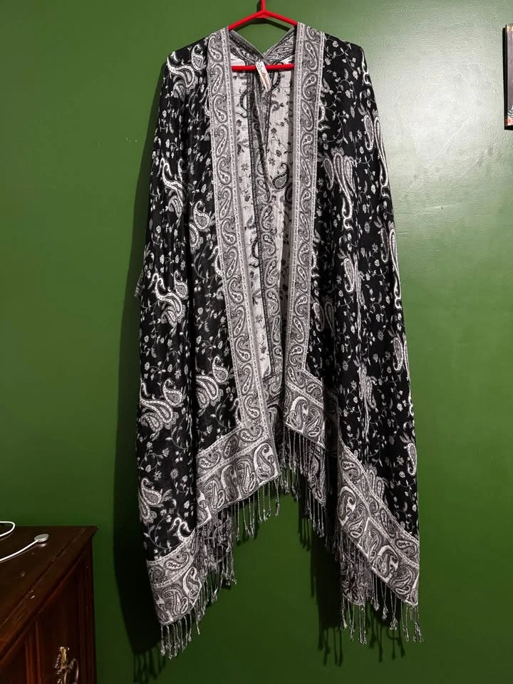 Ellemairco Black White Paisley Kimono Cardigan Fringe ONE SIZE - photo 4