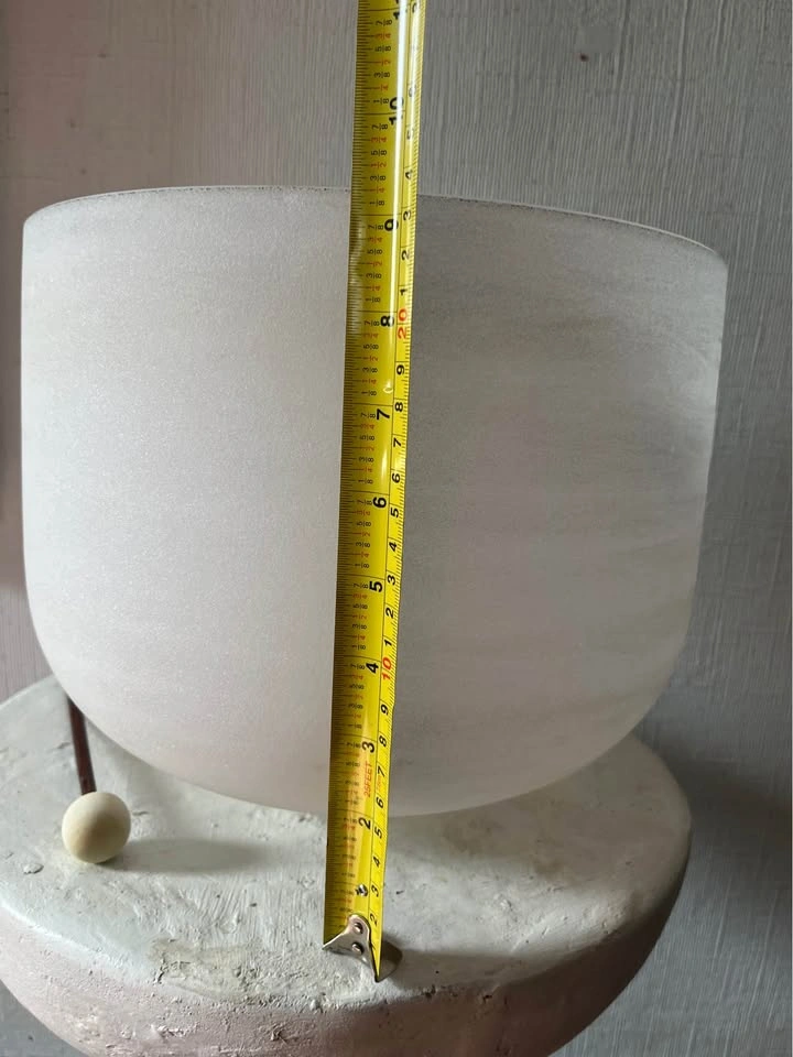 12” Crystal Singing Bowl – F Note (Heart Chakra) – Meditation / - photo 4