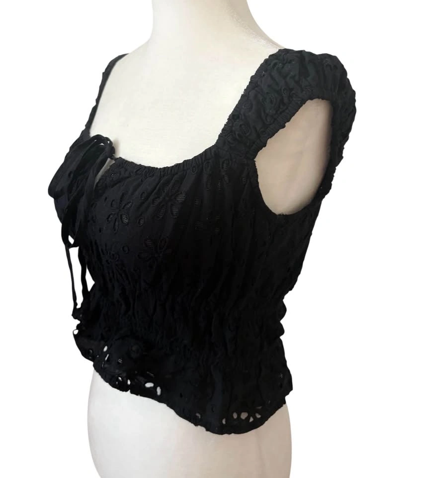 American Eagle Black Eyelet Smocked Crop Top XXS Cottagecore Boh - photo 5