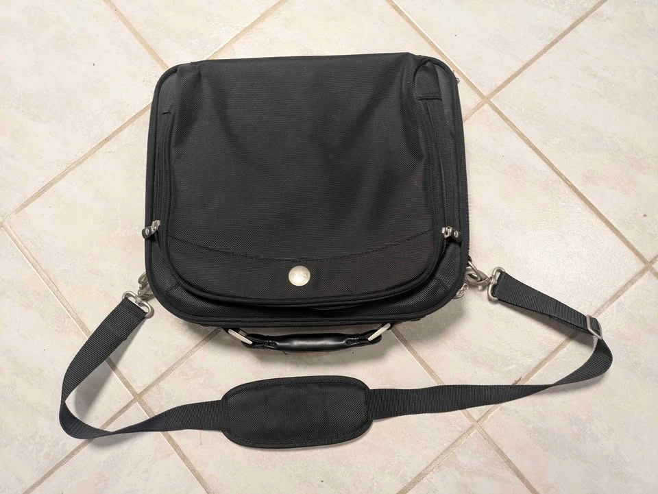 Dell Computer Bag - photo 2